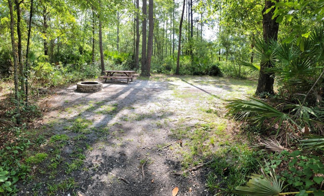 Okefenokee Pastimes Cabins And Campground Stanley Landing Extérieur photo